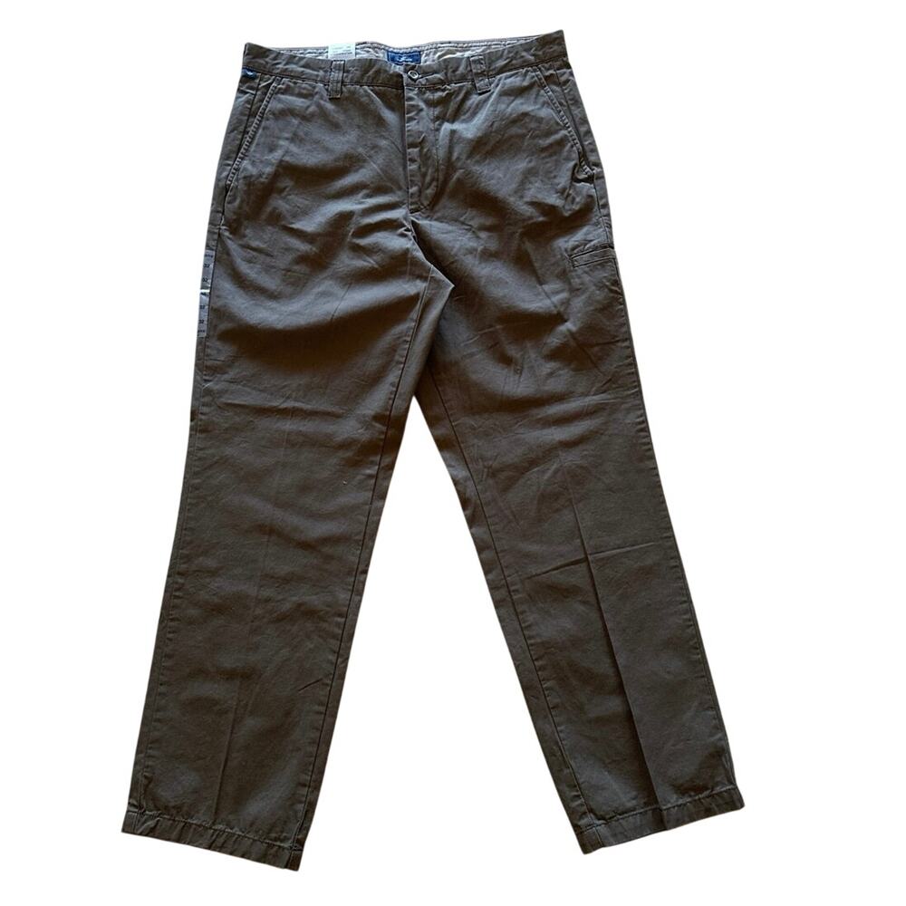 *Dockers Classic Fit Washed Canvas Khaki With Side Pockets Flat Front 36/32